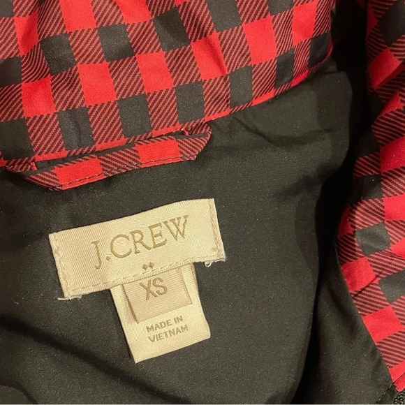 J. CREW Excursion Buffalo Red Black Plaid Vest Down Filled XS - Picture 2 of 9